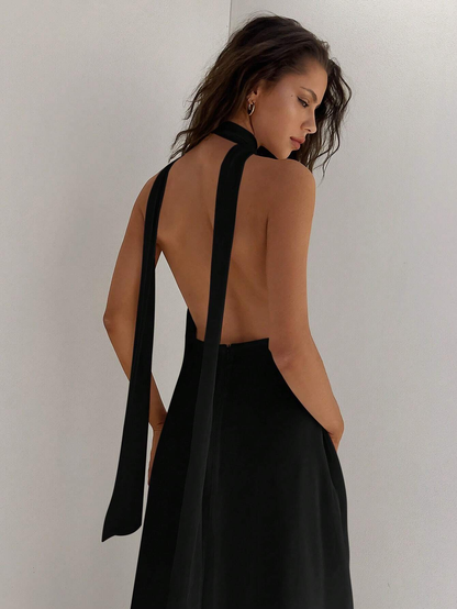 Vestido Longo Costa Nua – Decote Profundo em V